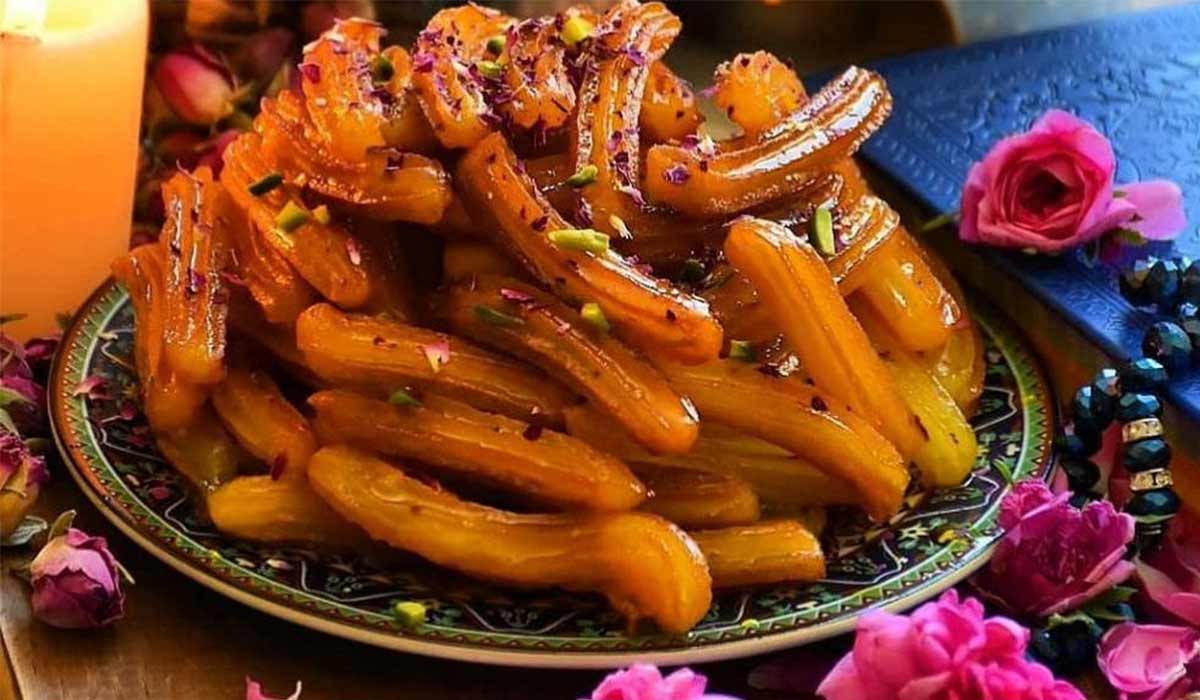 طرز تهیه بامیۀ ترد خانگی برای ماه مبارک رمضان